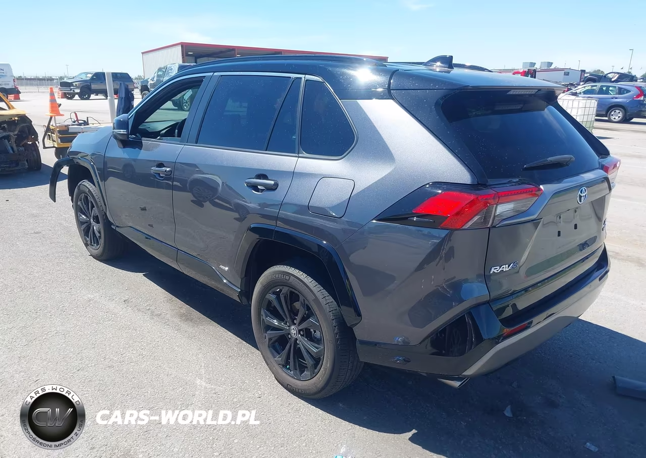 2023 Toyota Rav4 Hybrid Xse VIN:4T3E6RFV6PU124727 - 3