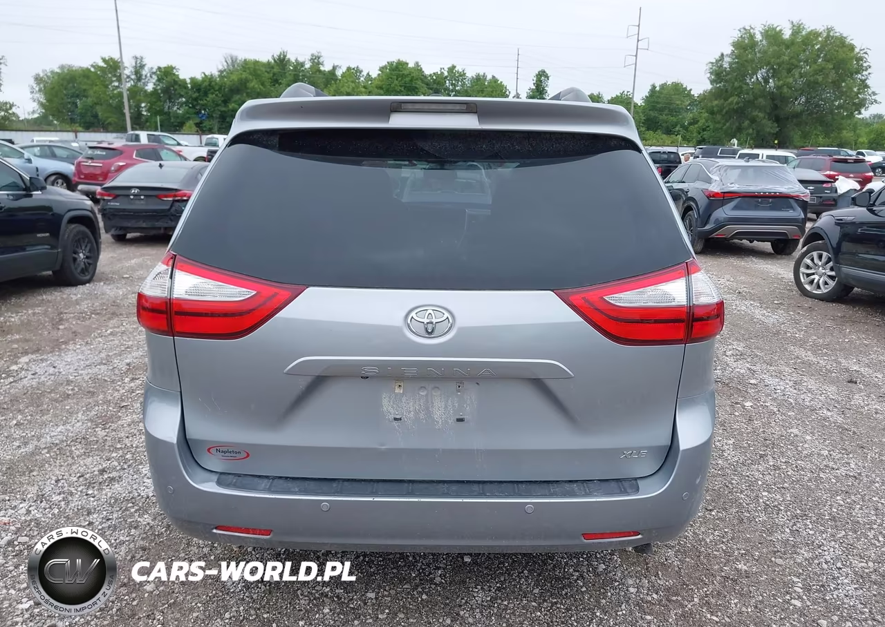 2015 Toyota Sienna Xle 8 Passenger VIN:5TDYK3DC9FS656724 - 16