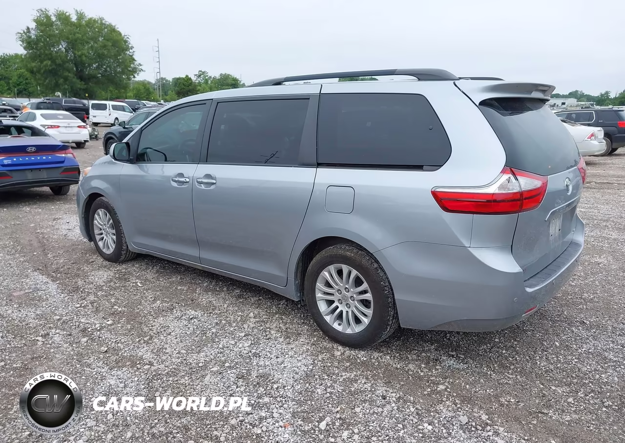 2015 Toyota Sienna Xle 8 Passenger VIN:5TDYK3DC9FS656724 - 3
