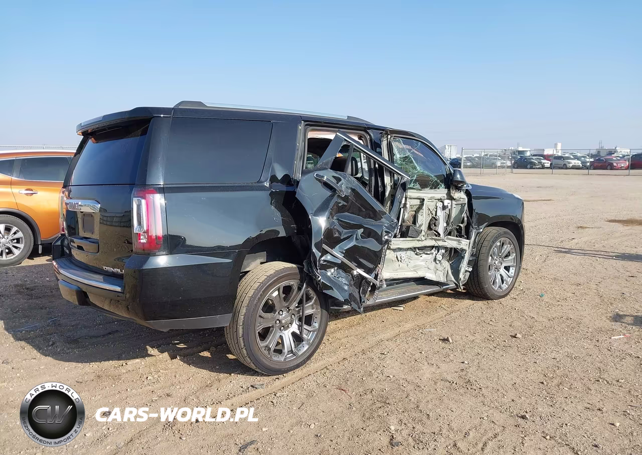 2016 GMC Yukon Denali VIN:1GKS1CKJ7GR196607 - 4