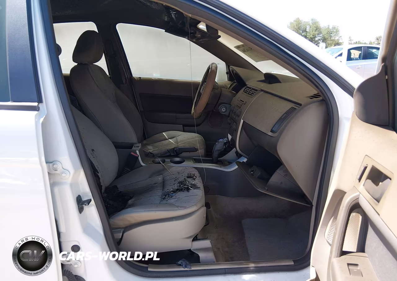 2011 Ford Focus Se VIN:1FAHP3FNXBW202093 - 5