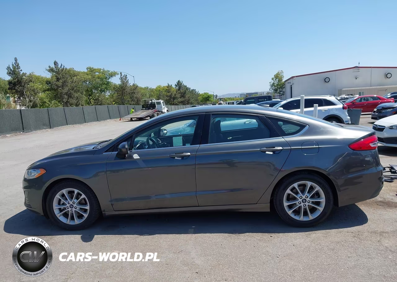 2019 Ford Fusion Se VIN:3FA6P0HD1KR232502 - 15