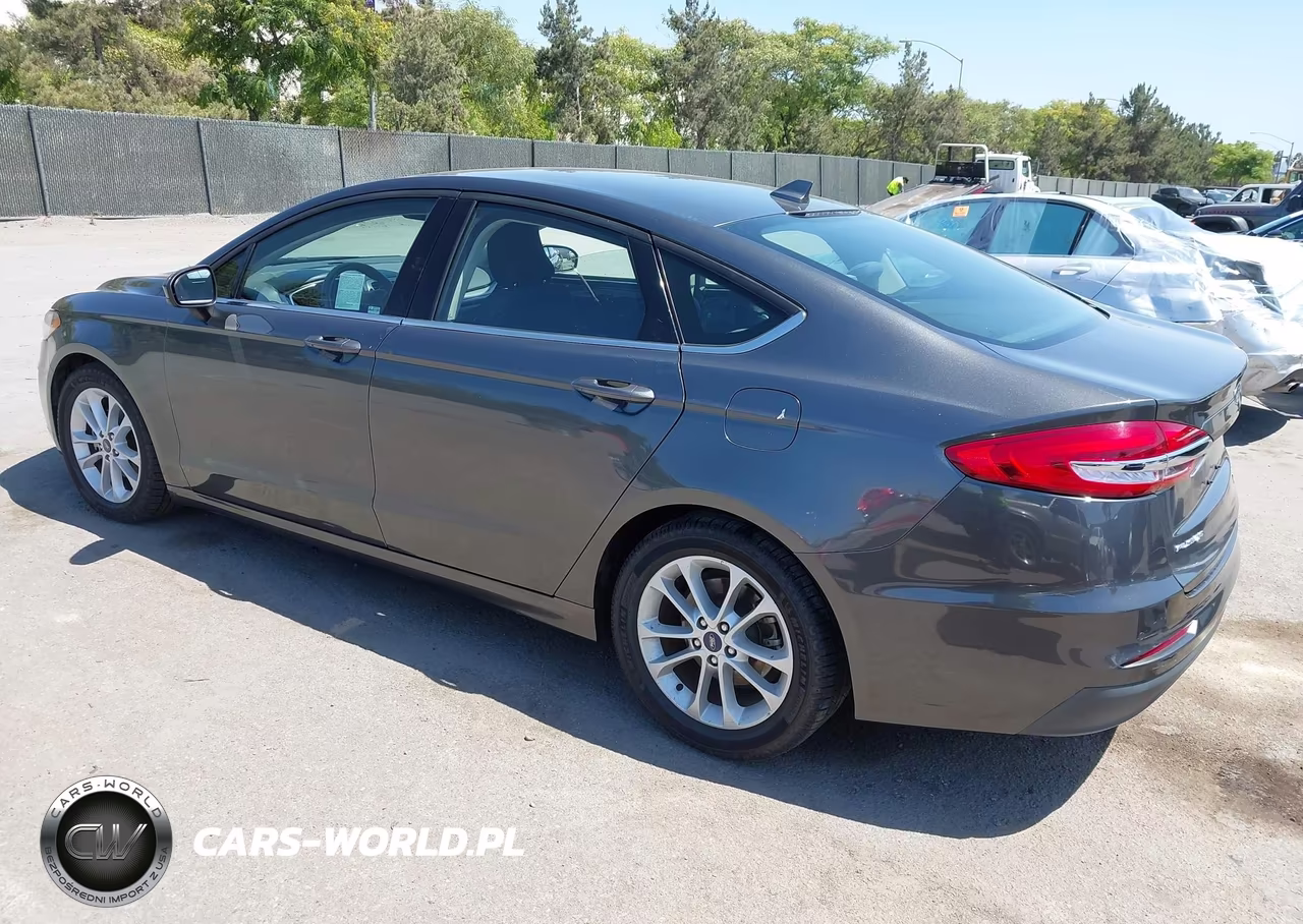 2019 Ford Fusion Se VIN:3FA6P0HD1KR232502 - 3