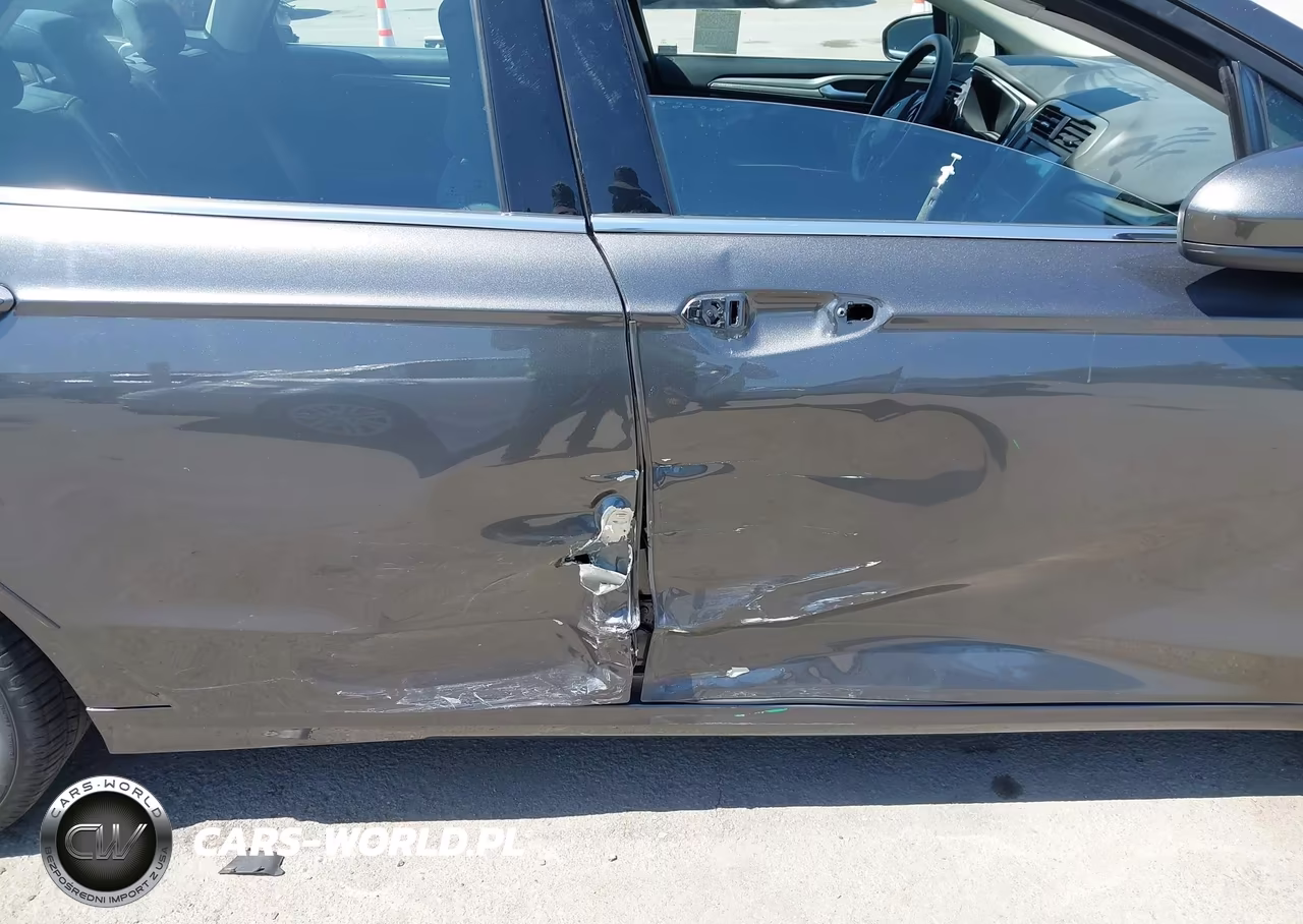 2019 Ford Fusion Se VIN:3FA6P0HD1KR232502 - 6
