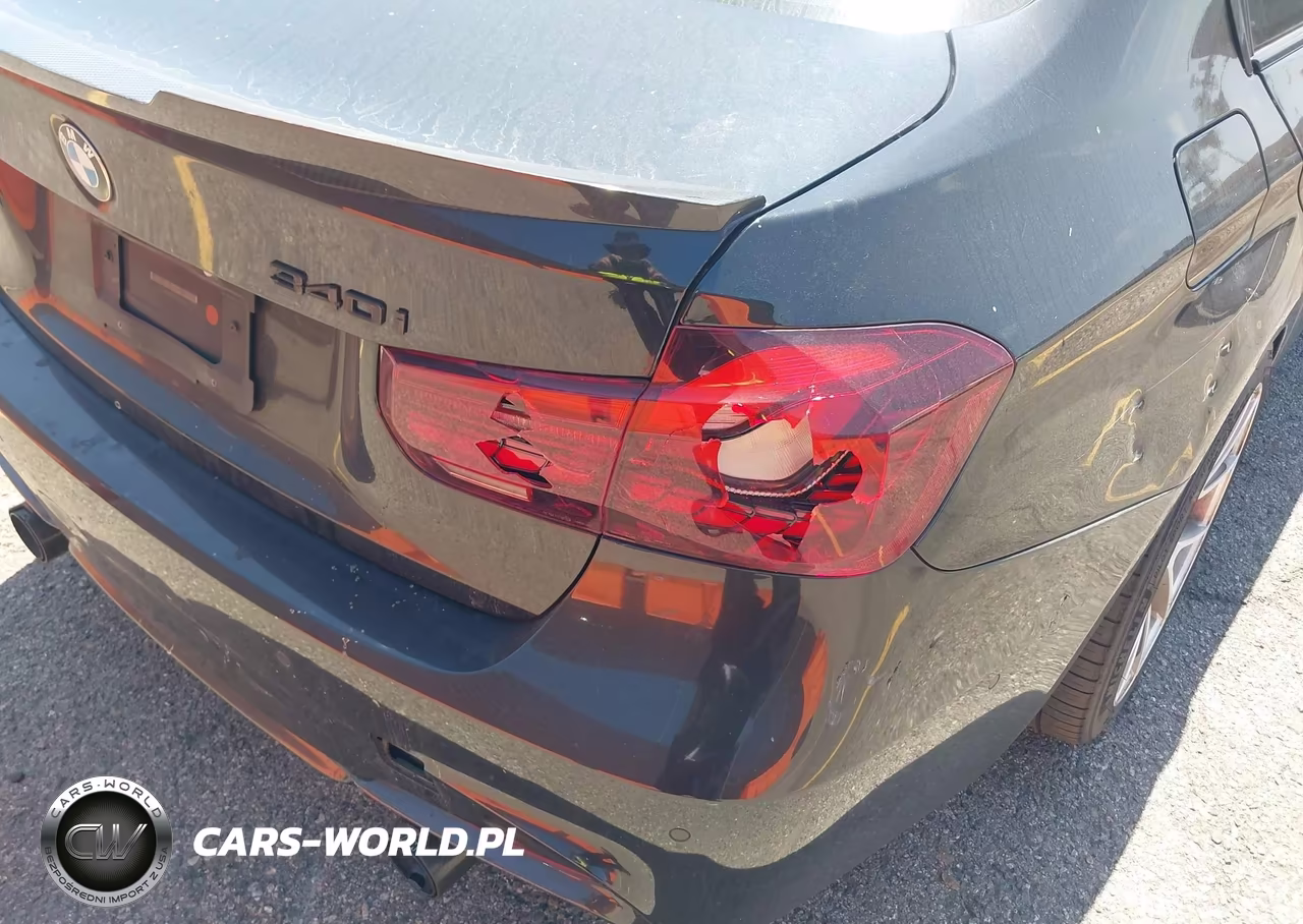 2018 BMW 340I VIN:WBA8B3G54JNV01099 - 19