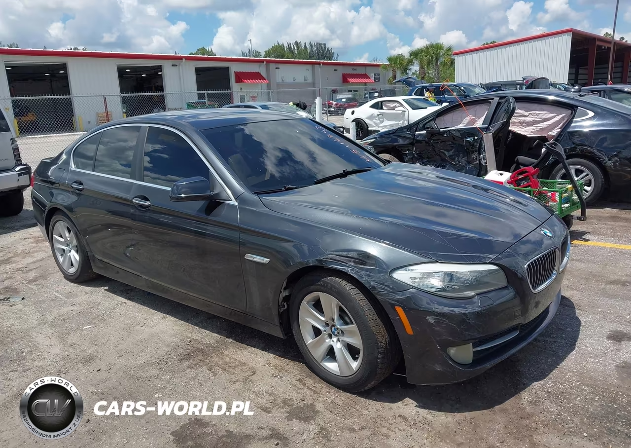 2013 BMW 528I – zdjęcie 1 z 16