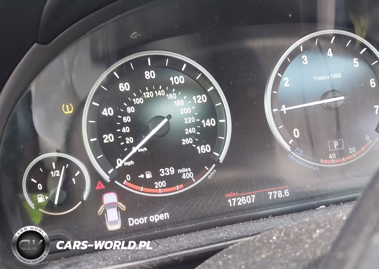 2013 BMW 528I VIN:WBAXG5C58DDY31028 - 7
