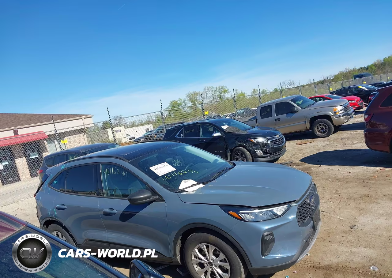 2025 Ford Escape Active VIN:1FMCU0GNXSUA33372 - 13