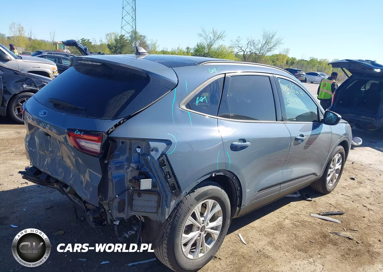 2025 Ford Escape Active VIN:1FMCU0GNXSUA33372 - 4