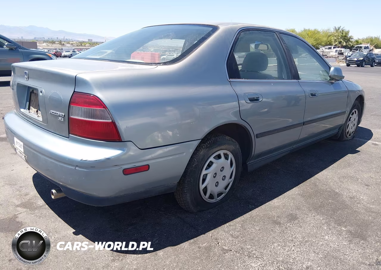 1994 Honda Accord Lx VIN:JHMCD5638RC103001 - 4