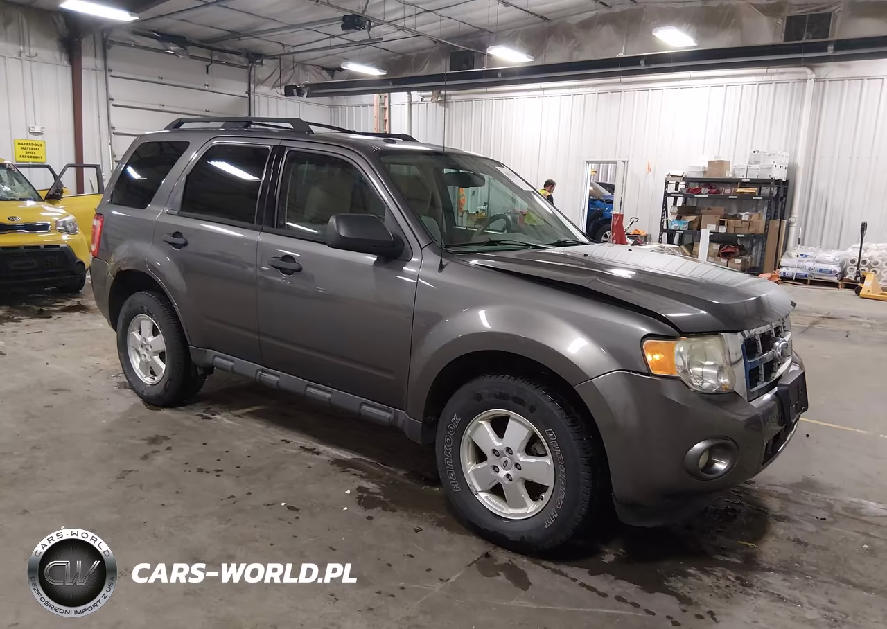 2012 Ford Escape Xlt – zdjęcie 1 z 17