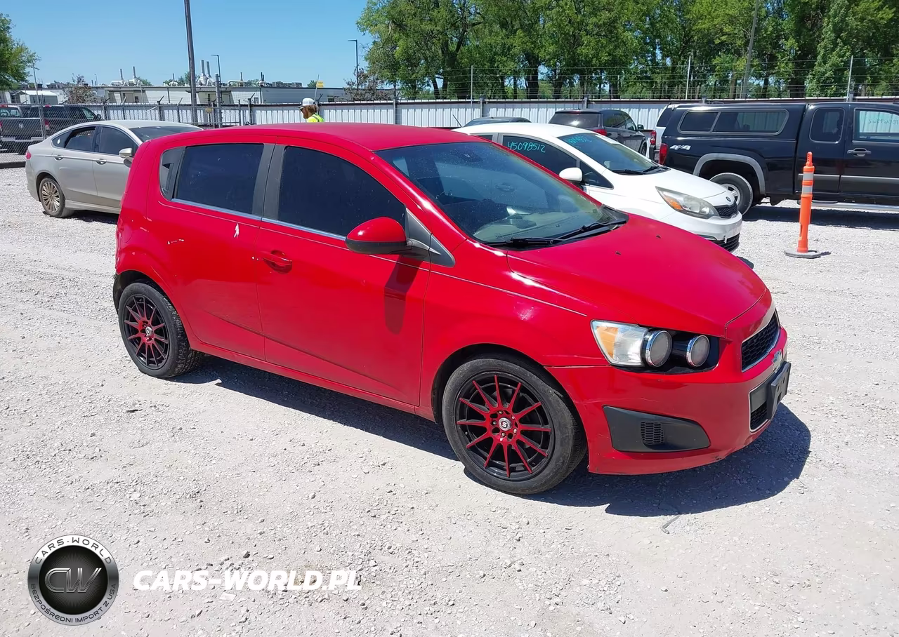 2012 Chevrolet Sonic 2Lt – zdjęcie 1 z 17