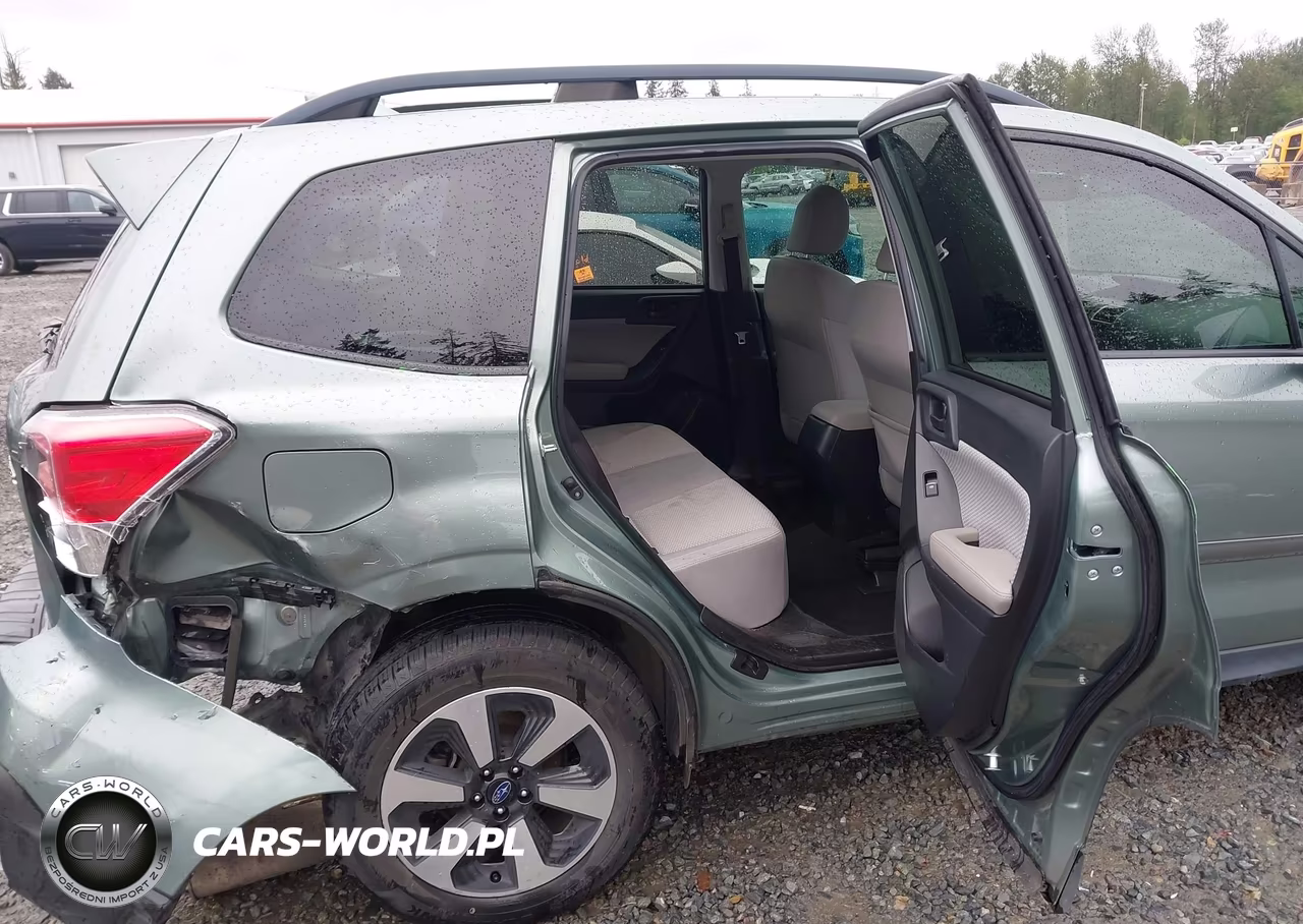 2018 Subaru Forester 2.5I Premium VIN:JF2SJAECXJH615691 - 8