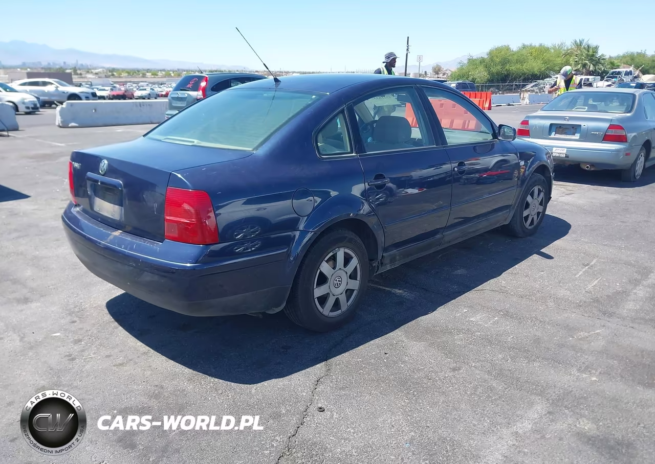 1999 Volkswagen Passat Gls VIN:WVWMA63B2XE461177 - 4