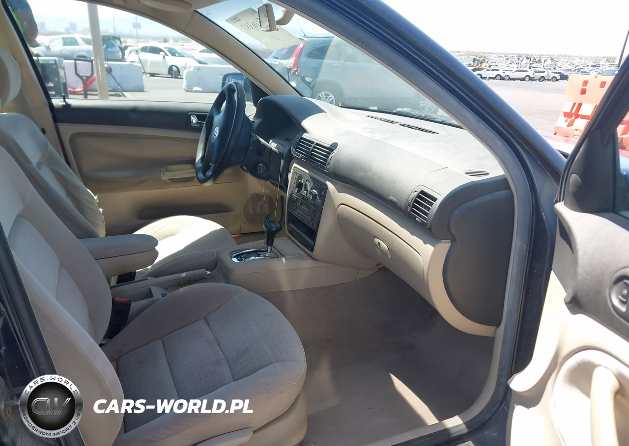 1999 Volkswagen Passat Gls VIN:WVWMA63B2XE461177 - 5