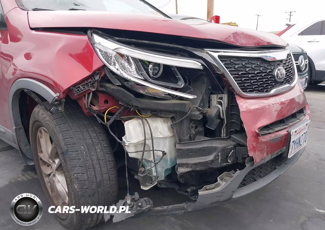 2015 Kia Sorento Lx VIN:5XYKT4A68FG657142 - 6