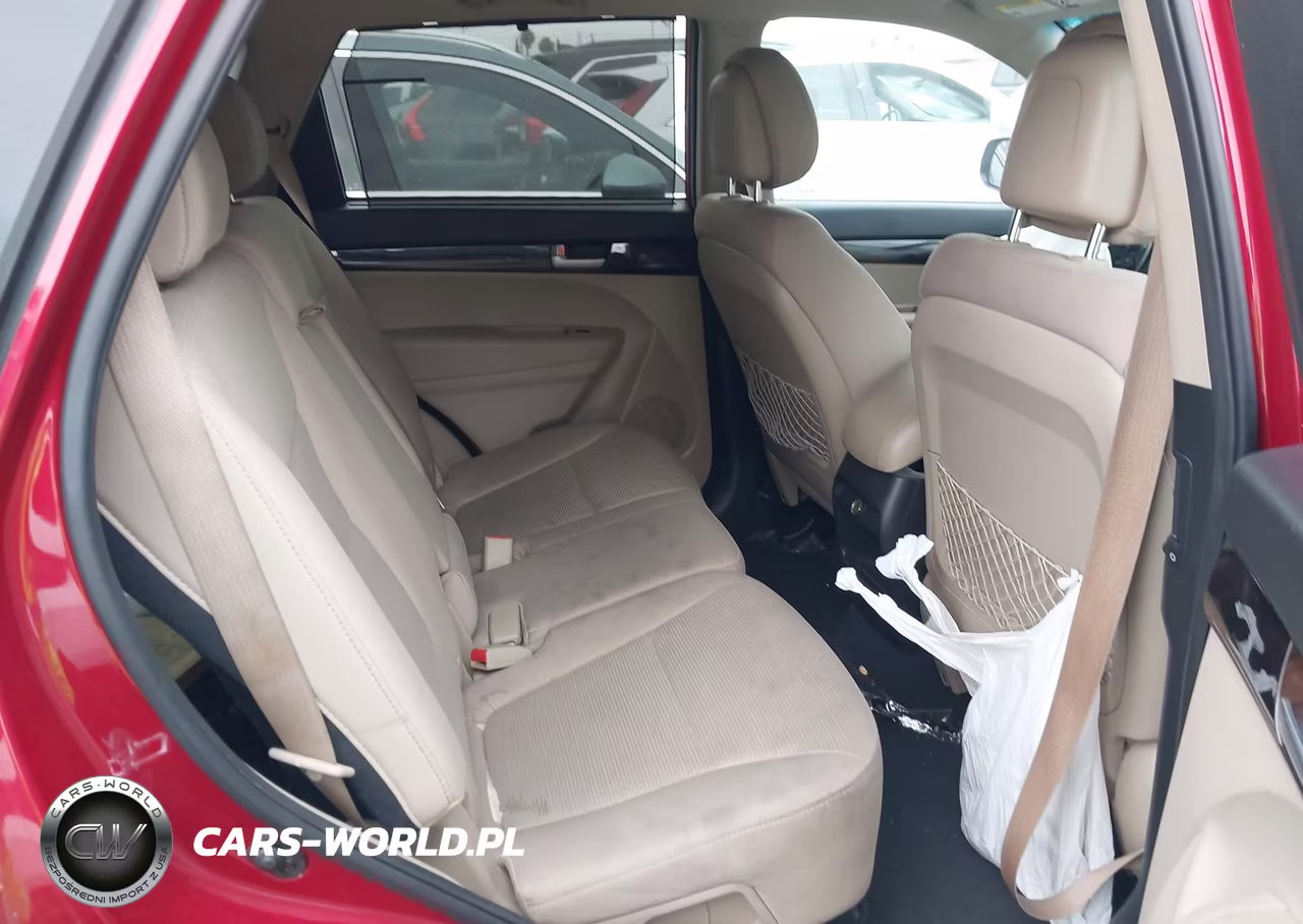 2015 Kia Sorento Lx VIN:5XYKT4A68FG657142 - 8