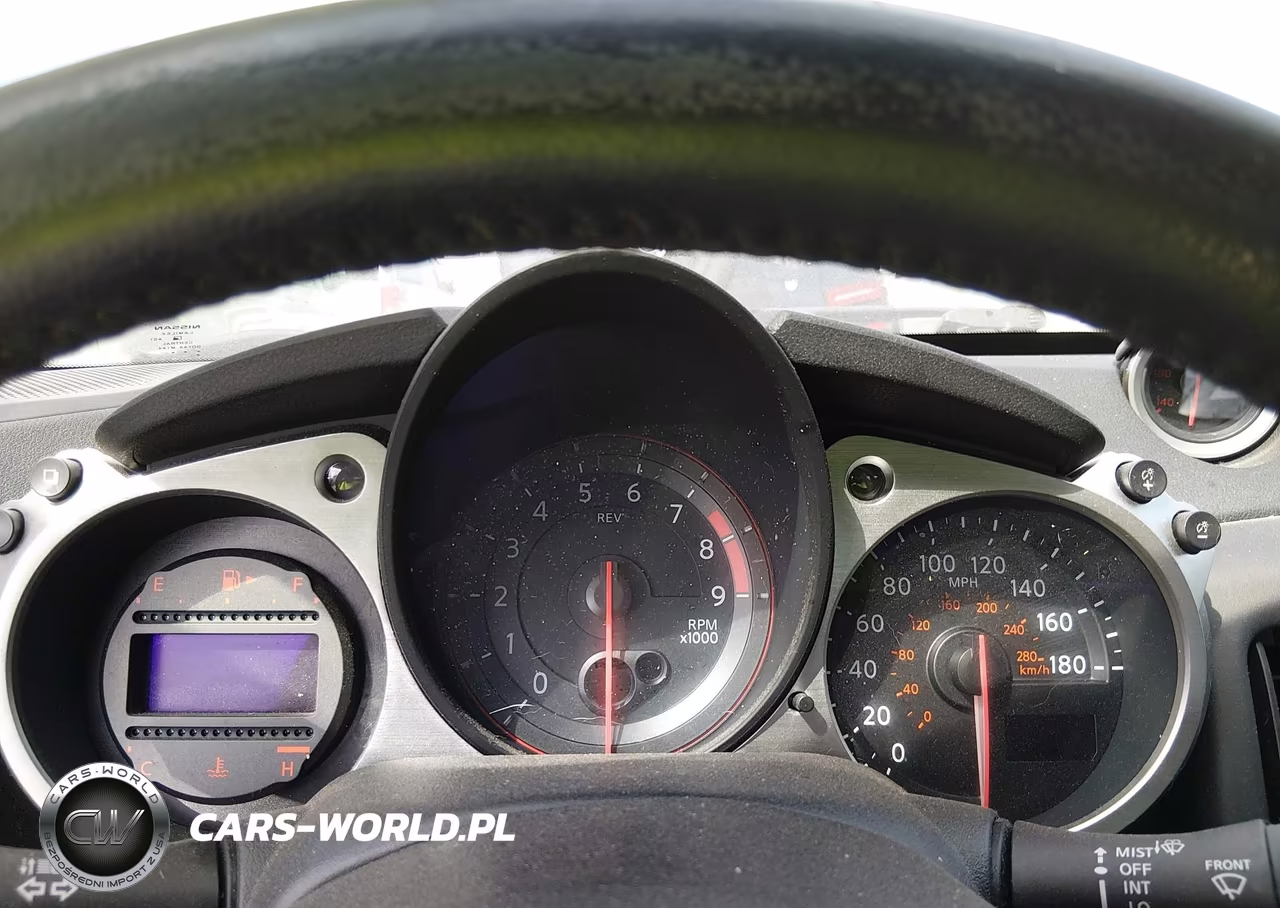 2017 Nissan 370Z VIN:JN1AZ4EH9HM955032 - 7