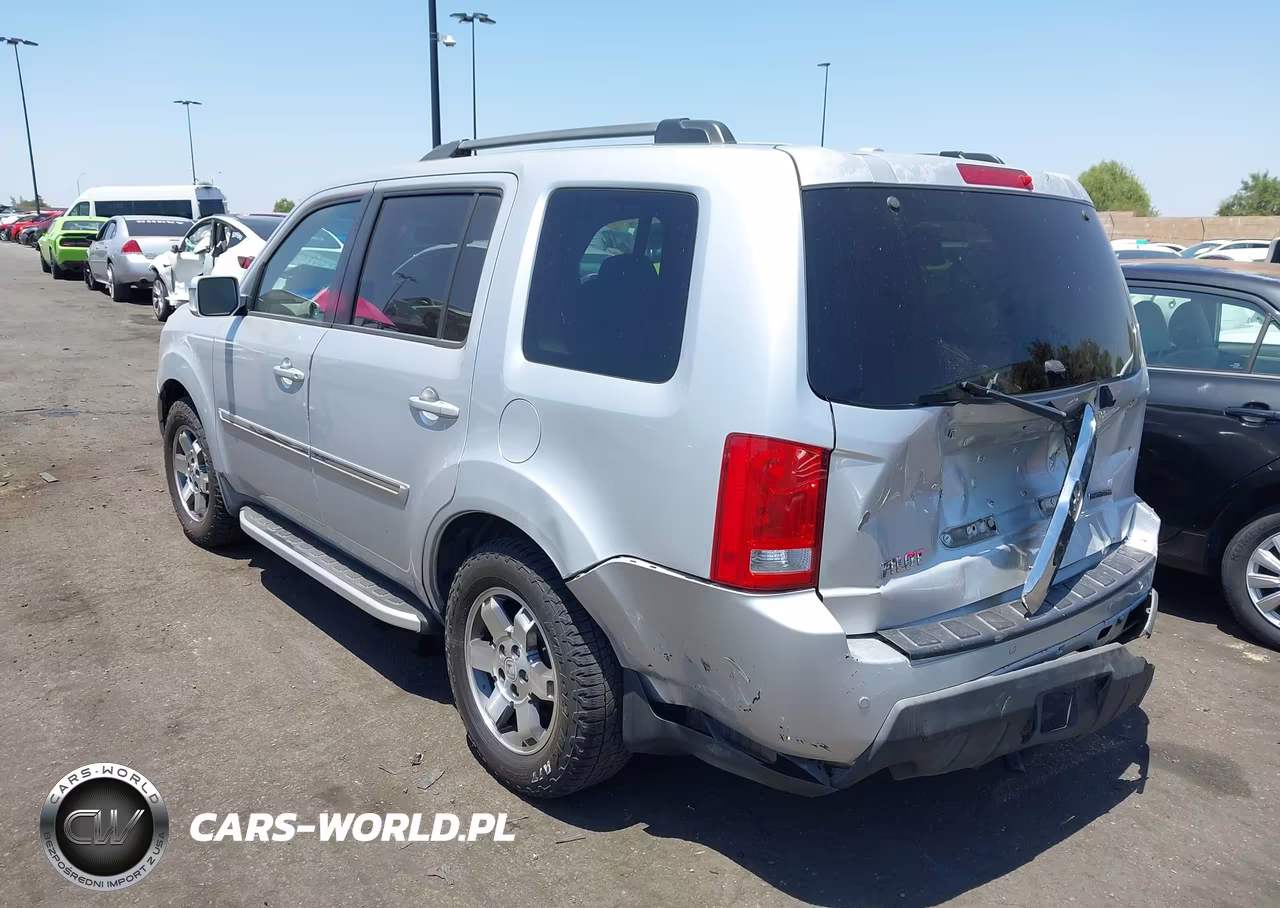 2009 Honda Pilot Touring VIN:5FNYF38949B002712 - 3