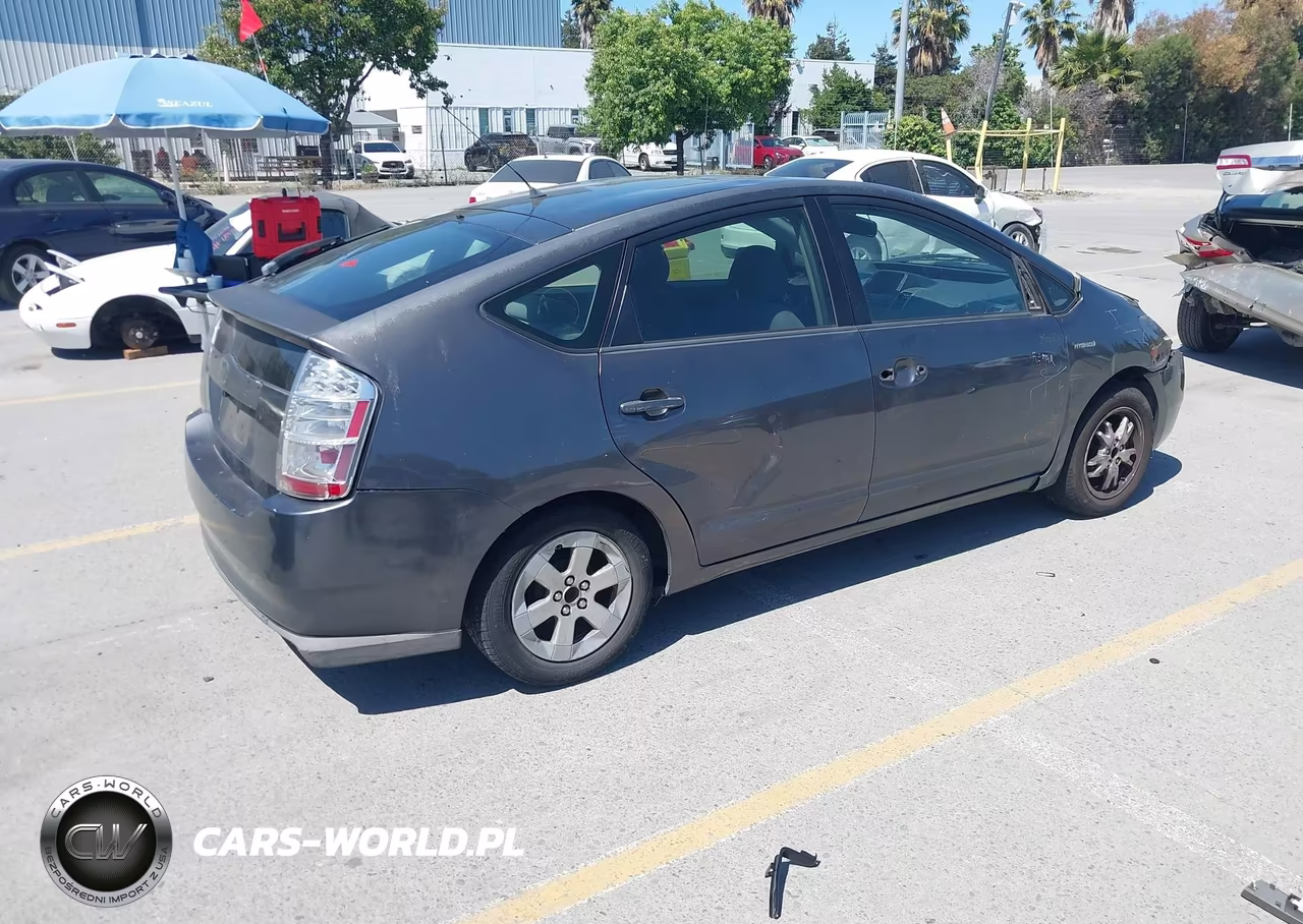 2008 Toyota Prius VIN:JTDKB20U183313442 - 4