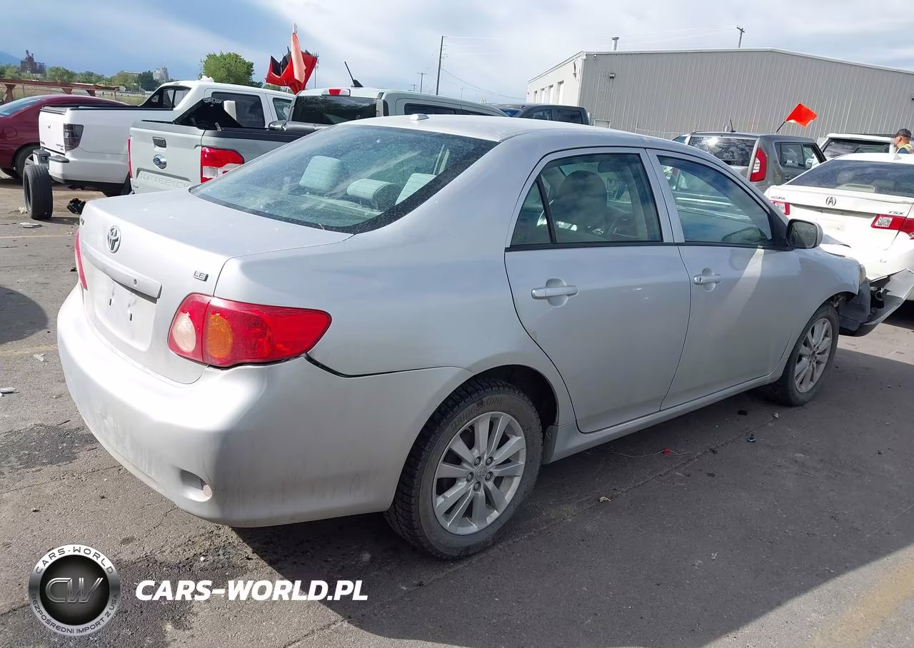 2010 Toyota Corolla Le VIN:2T1BU4EE5AC201828 - 4