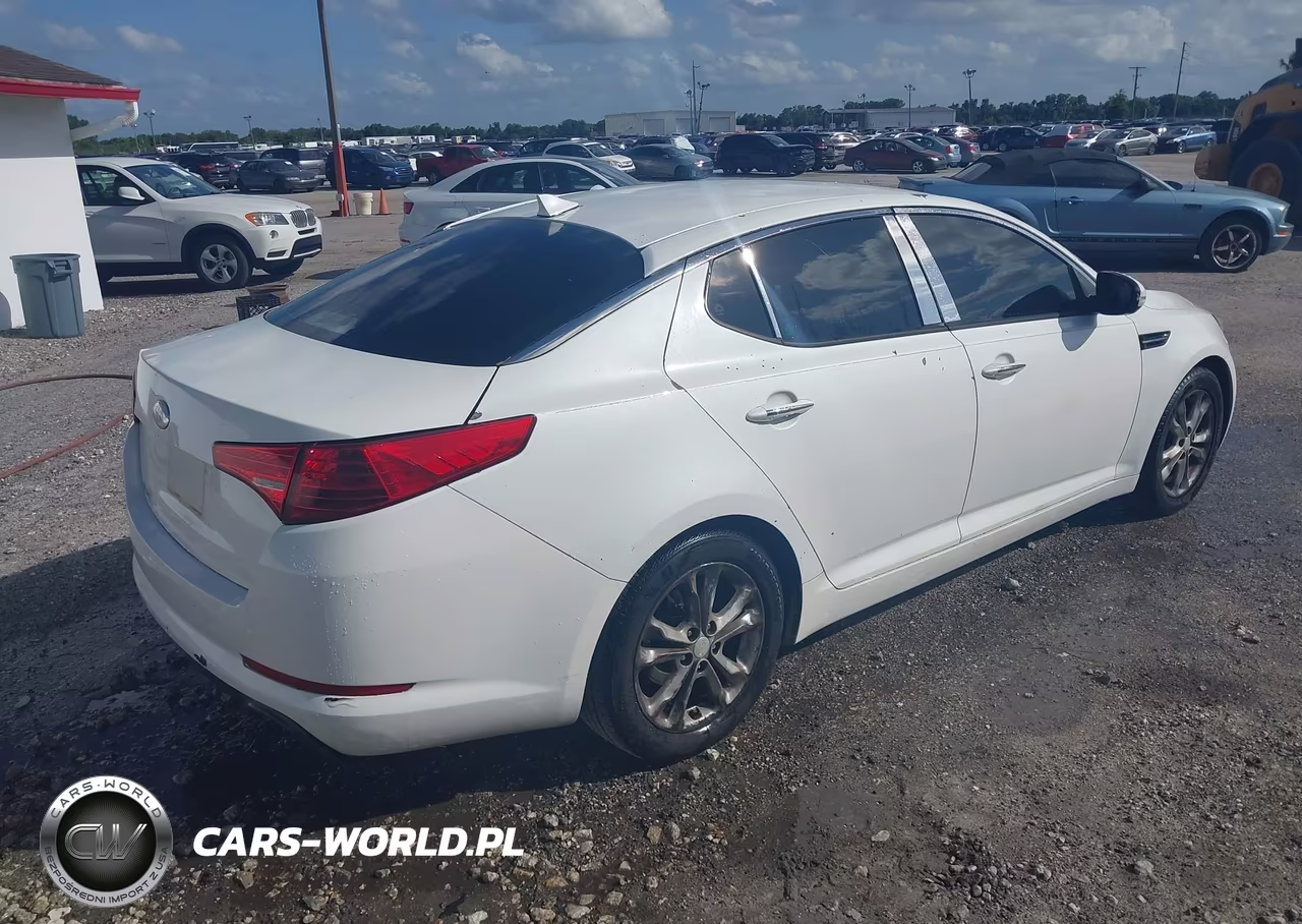 2013 Kia Optima Lx VIN:5XXGM4A79DG225088 - 4
