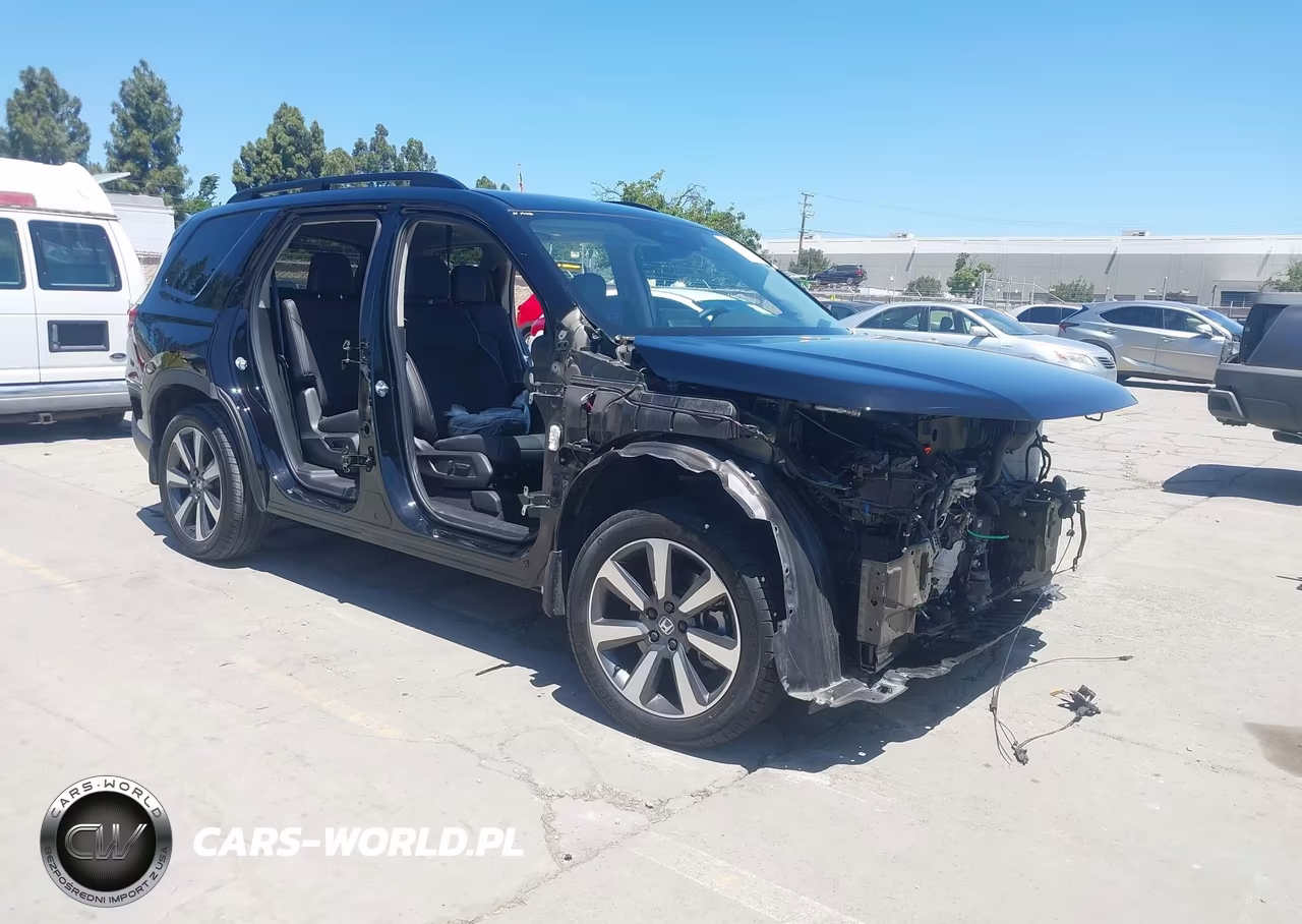 2025 Honda Pilot Touring – zdjęcie 1 z 17