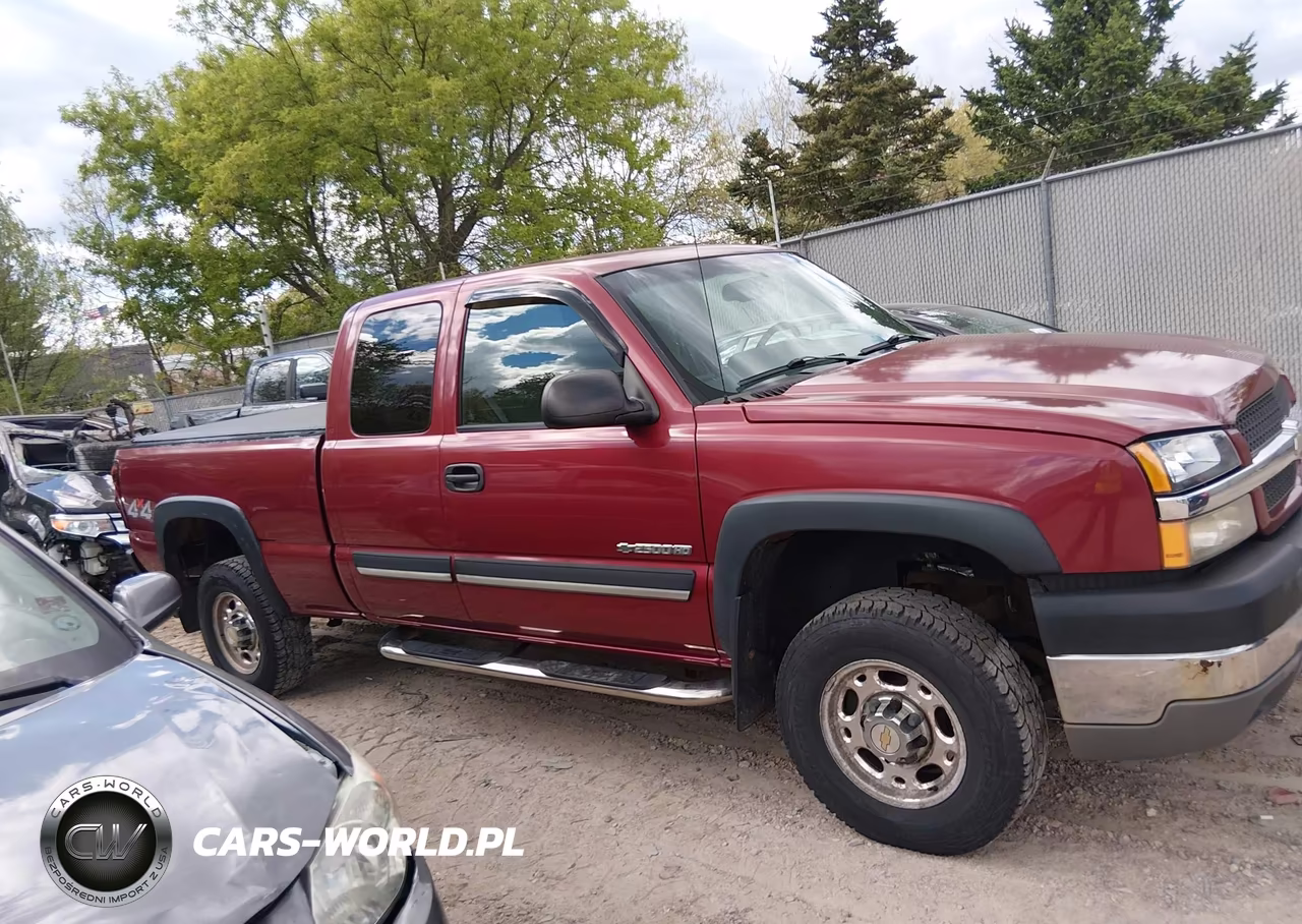 2004 Chevrolet Silverado 2500Hd Ls VIN:1GCHK29U14E335940 - 13