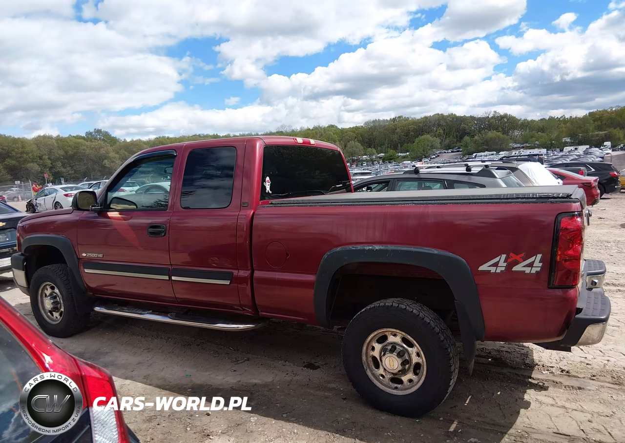 2004 Chevrolet Silverado 2500Hd Ls VIN:1GCHK29U14E335940 - 14