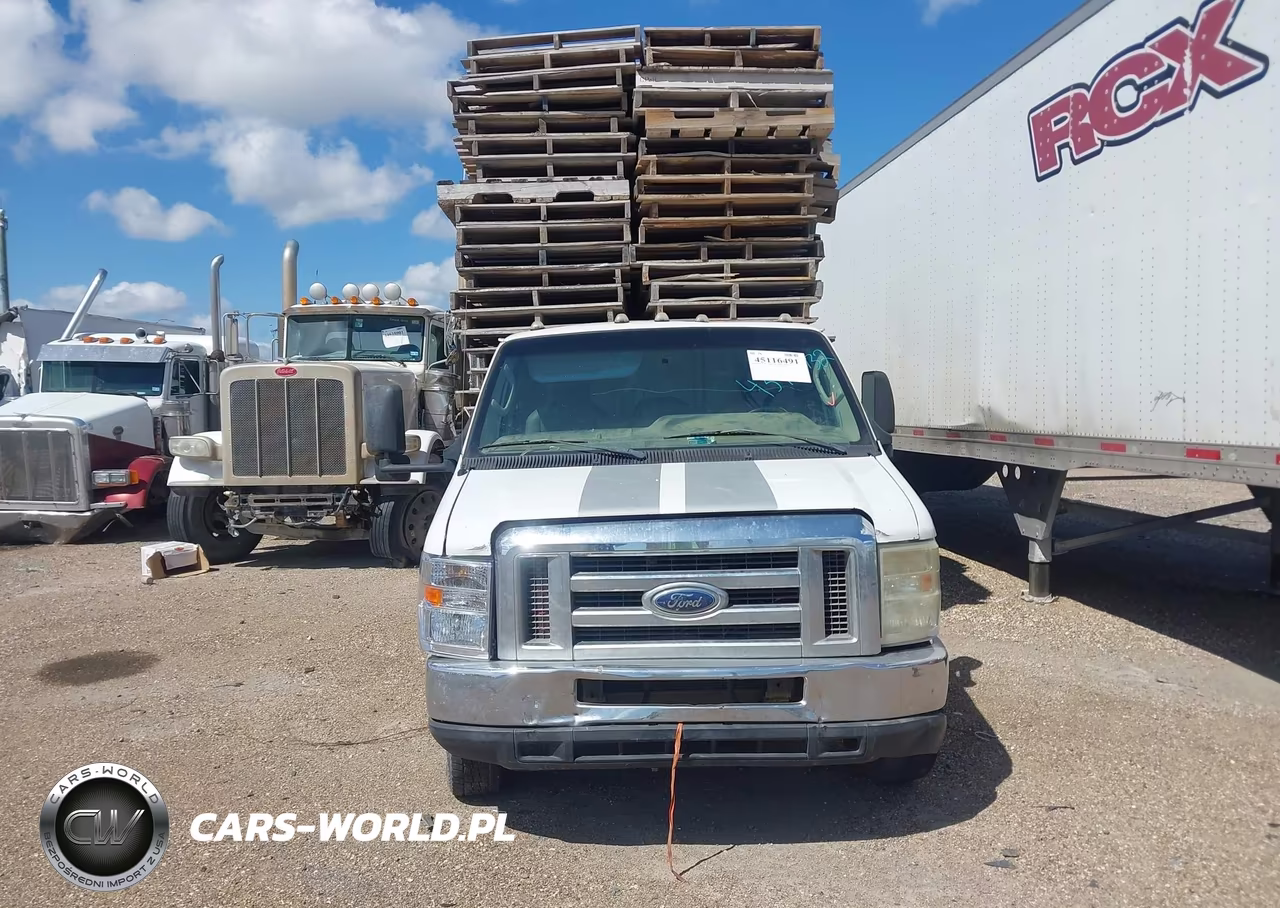 2011 Ford E-450 Cutaway VIN:1FDXE4FS1BDA06932 - 11