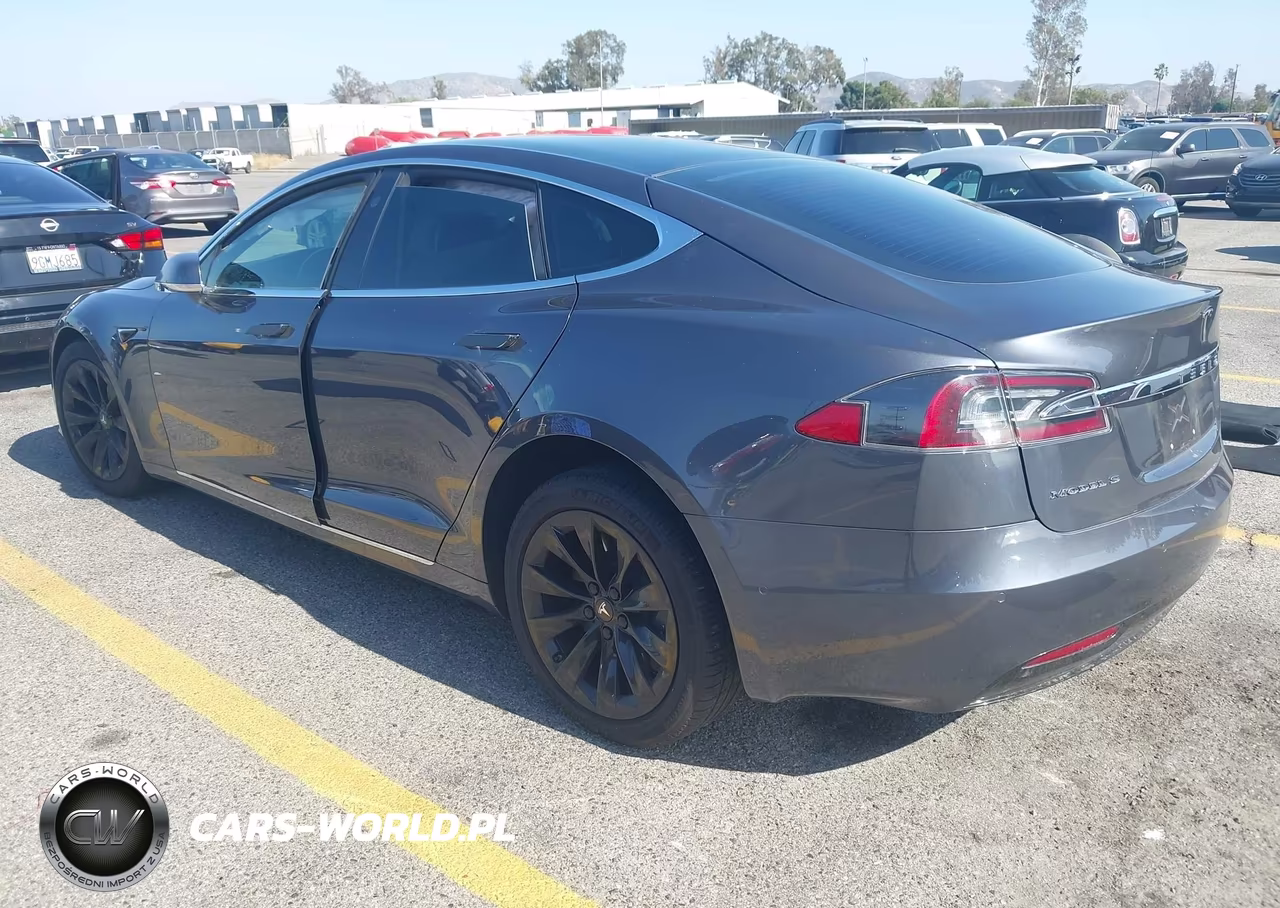2018 Tesla Model S 100D-75D-P100D VIN:5YJSA1E27JF247833 - 3