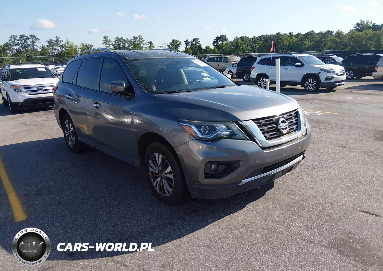 2019 Nissan Pathfinder Sv