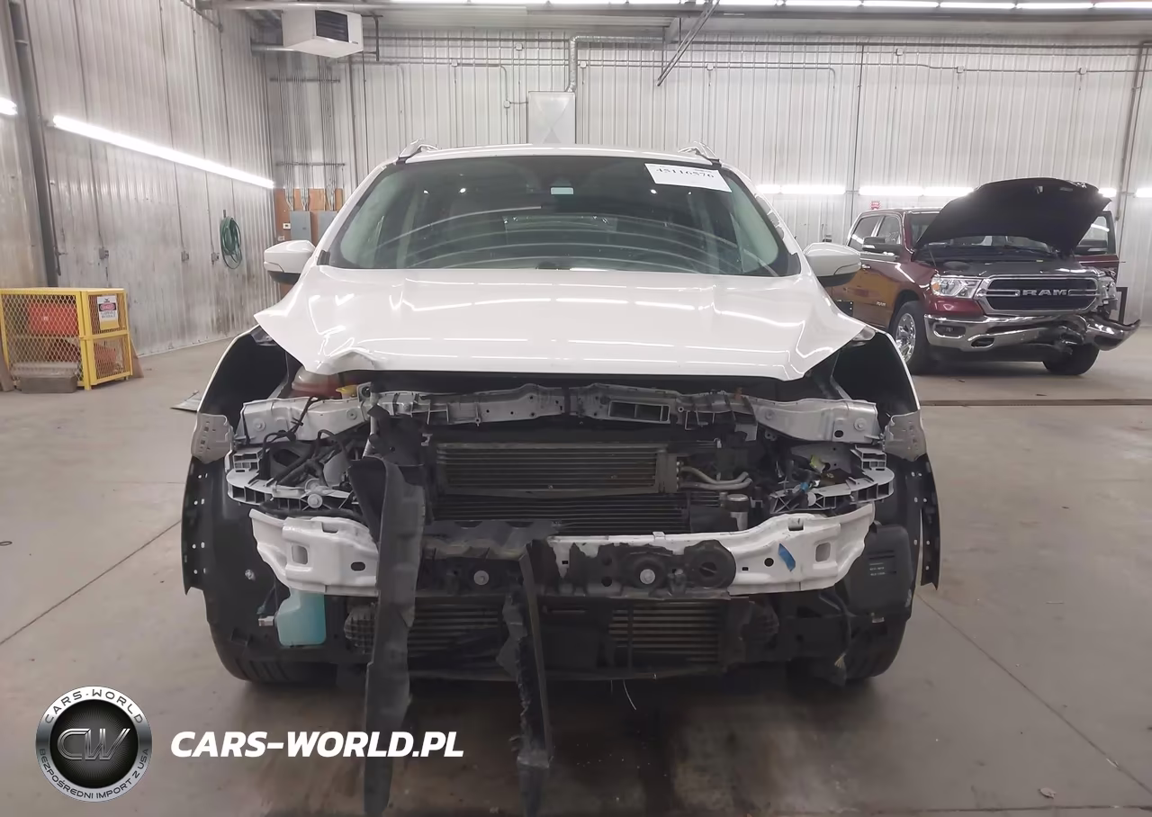 2018 Ford Escape Titanium VIN:1FMCU9J93JUB35949 - 13