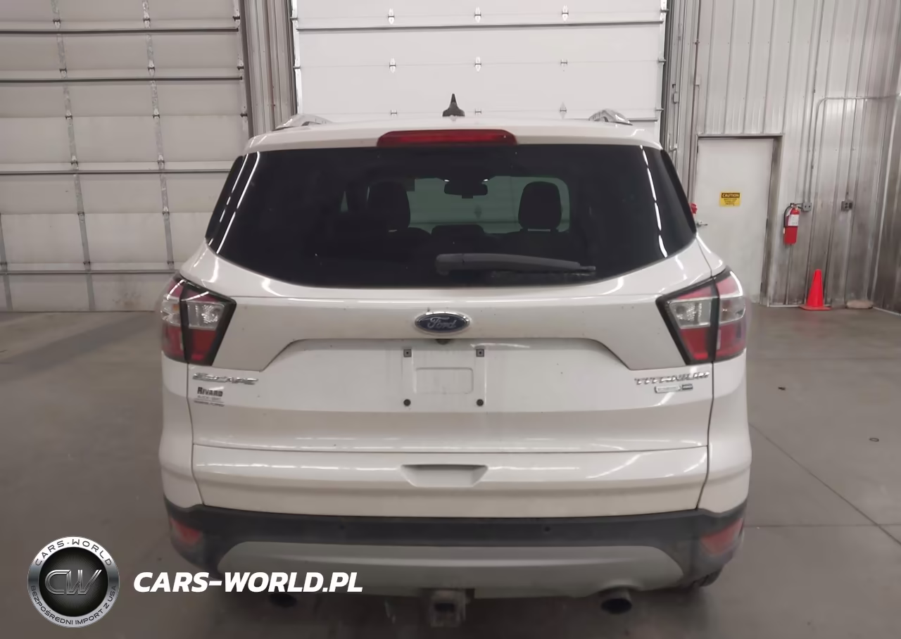 2018 Ford Escape Titanium VIN:1FMCU9J93JUB35949 - 17