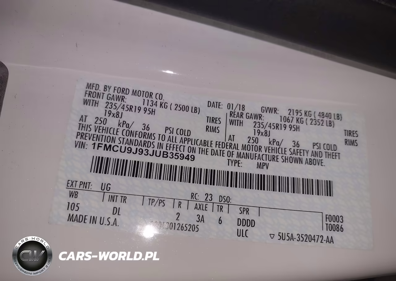 2018 Ford Escape Titanium VIN:1FMCU9J93JUB35949 - 9