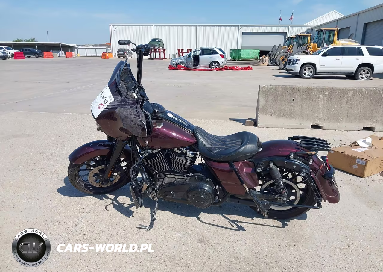 2018 Harley-Davidson Flhxs Street Glide Special VIN:1HD1KRC10JB650720 - 14