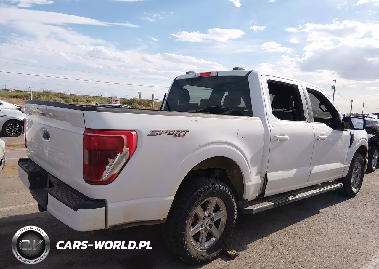 2023 Ford F-150 Xlt VIN:1FTFW1E51PFC71076 - 12