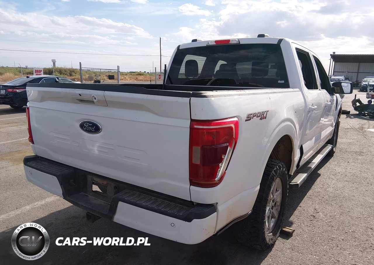 2023 Ford F-150 Xlt VIN:1FTFW1E51PFC71076 - 4