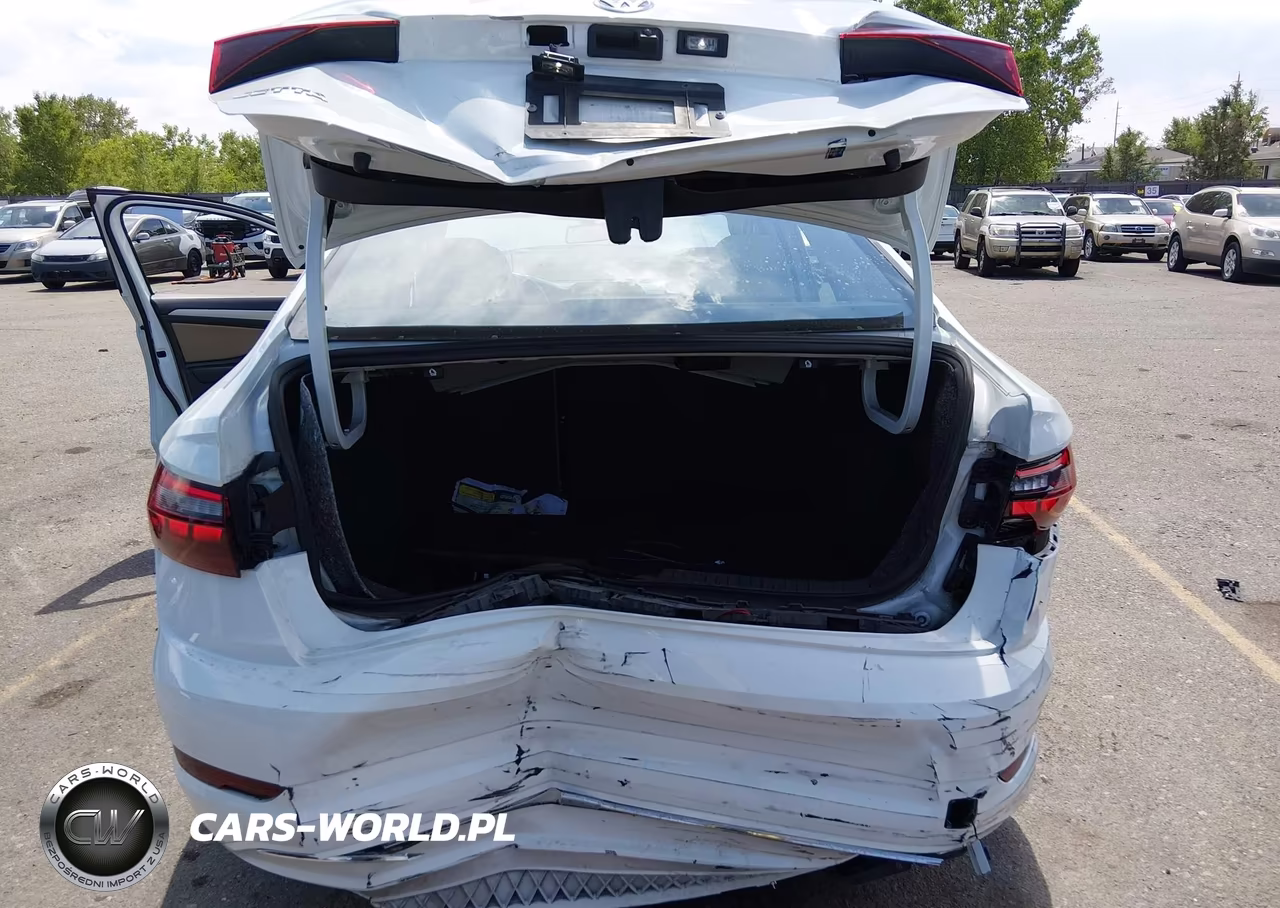 2020 Volkswagen Jetta VIN:3VWC57BU5LM100925 - 6