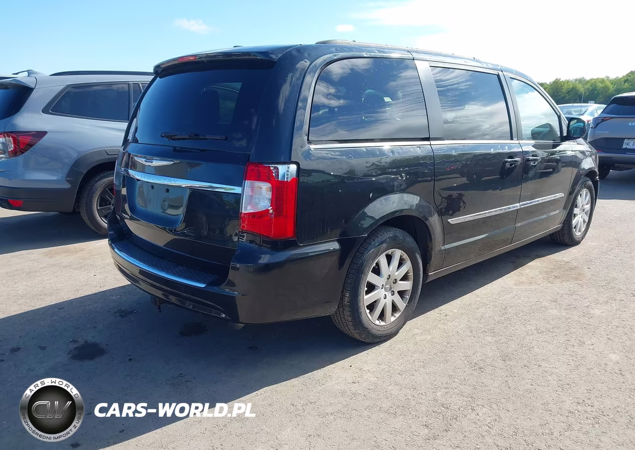 2014 Chrysler Town & Country Touring VIN:2C4RC1BG5ER269297 - 4