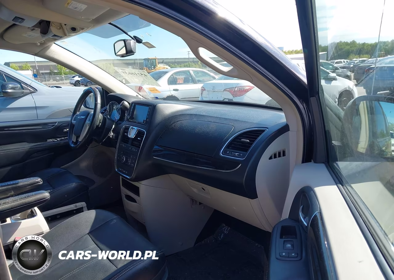 2014 Chrysler Town & Country Touring VIN:2C4RC1BG5ER269297 - 5