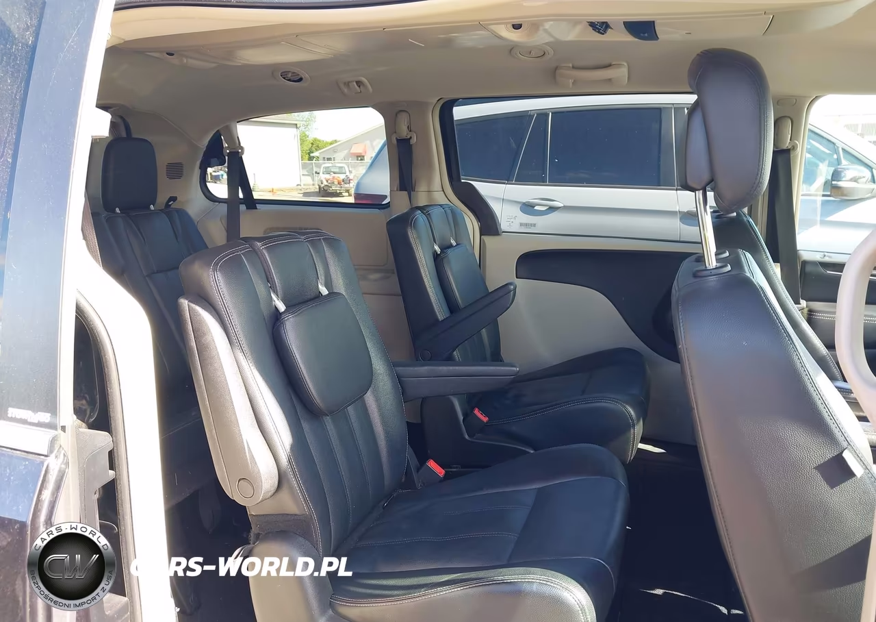 2014 Chrysler Town & Country Touring VIN:2C4RC1BG5ER269297 - 8