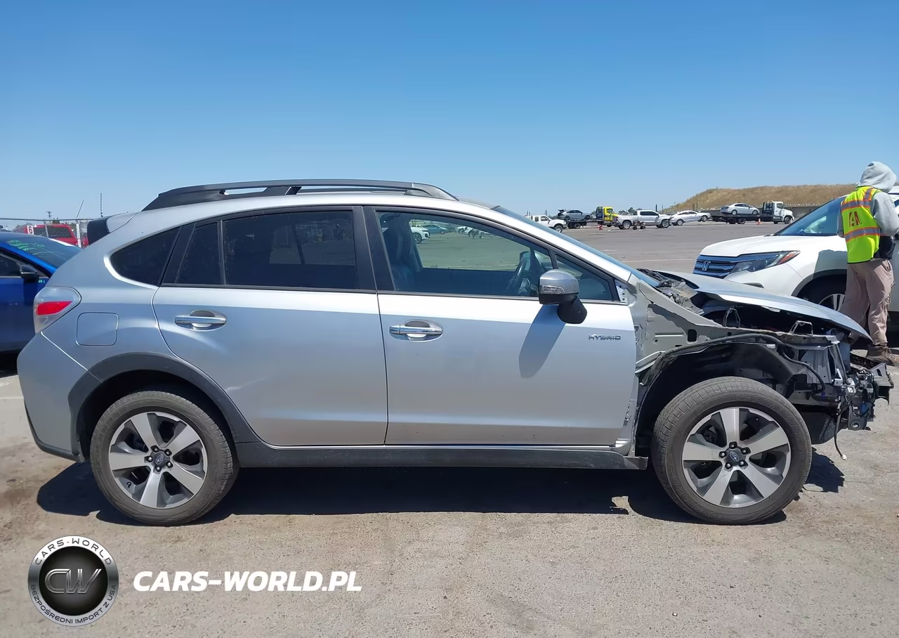 2016 Subaru Crosstrek Hybrid Touring VIN:JF2GPBLC3GH254939 - 14