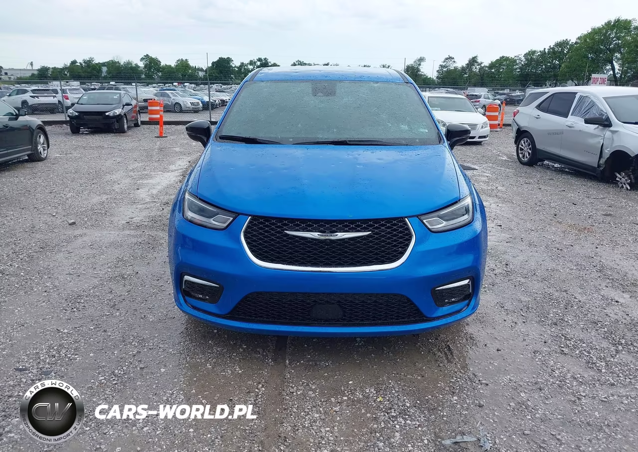 2026 Chrysler Pacifica Select VIN:2C4RC1BG1TR276597 - 12