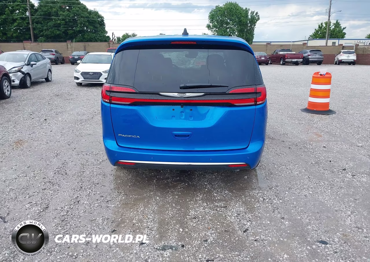 2026 Chrysler Pacifica Select VIN:2C4RC1BG1TR276597 - 16