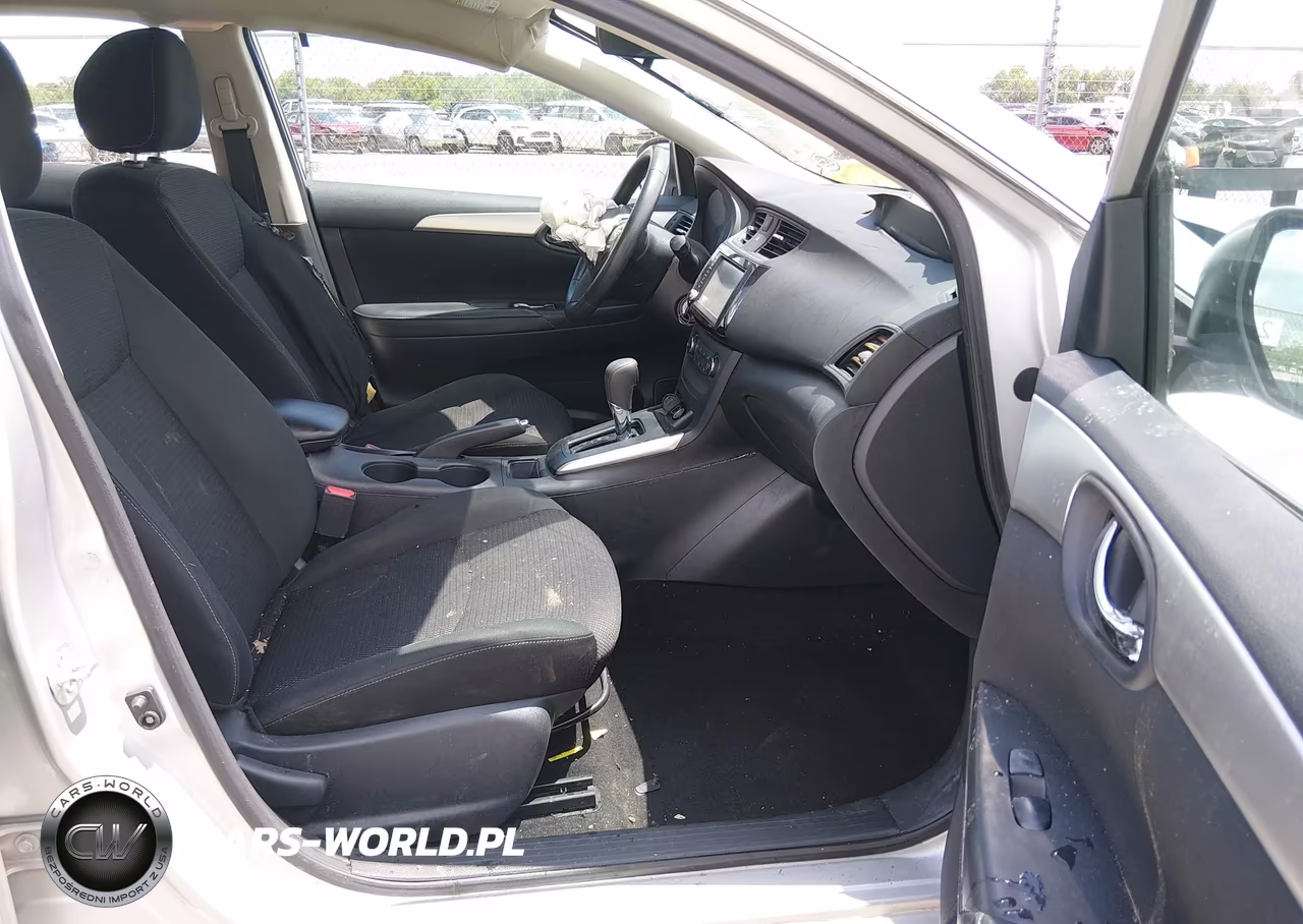 2019 Nissan Sentra S VIN:3N1AB7AP8KY211798 - 5