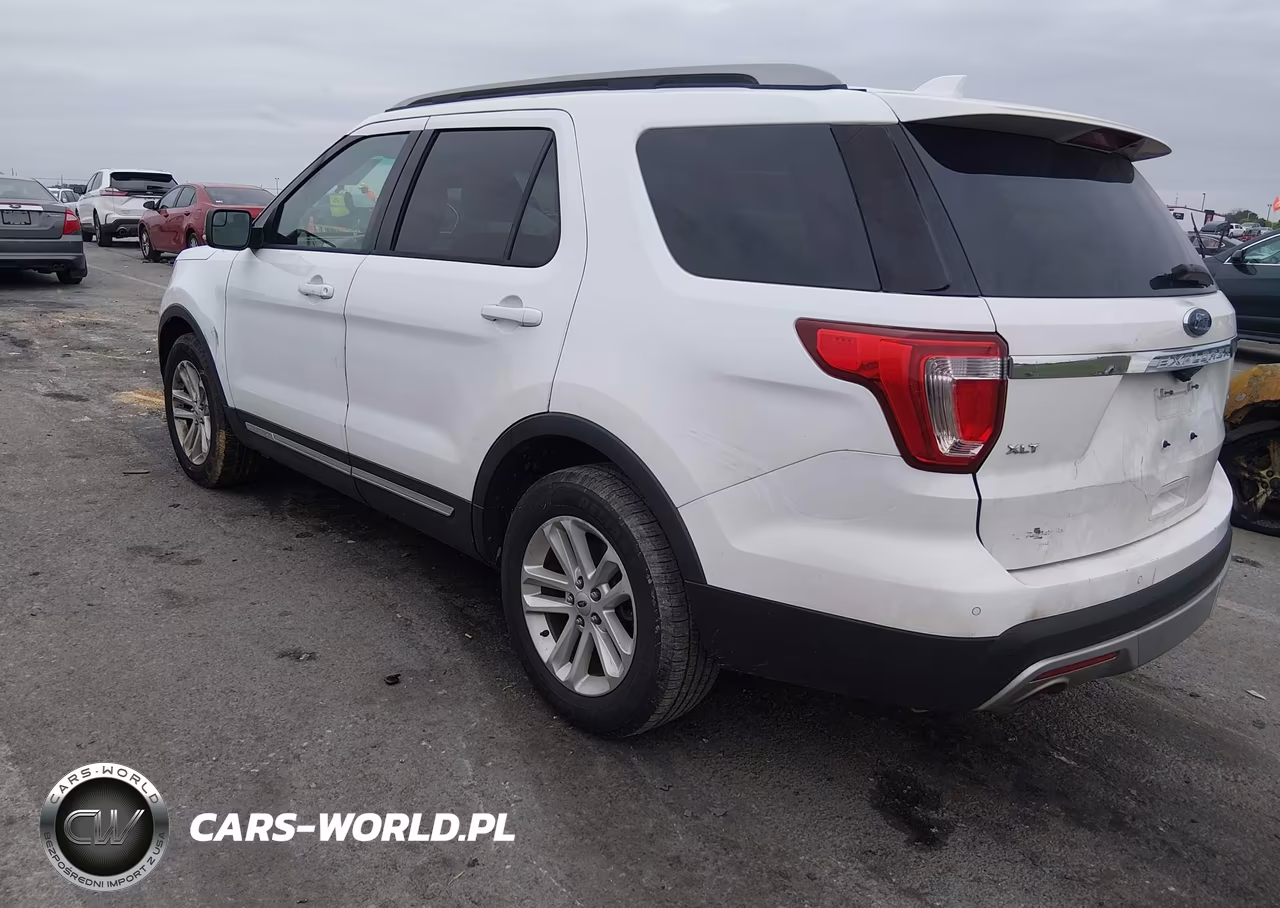 2016 Ford Explorer Xlt VIN:1FM5K7DH3GGC00330 - 3