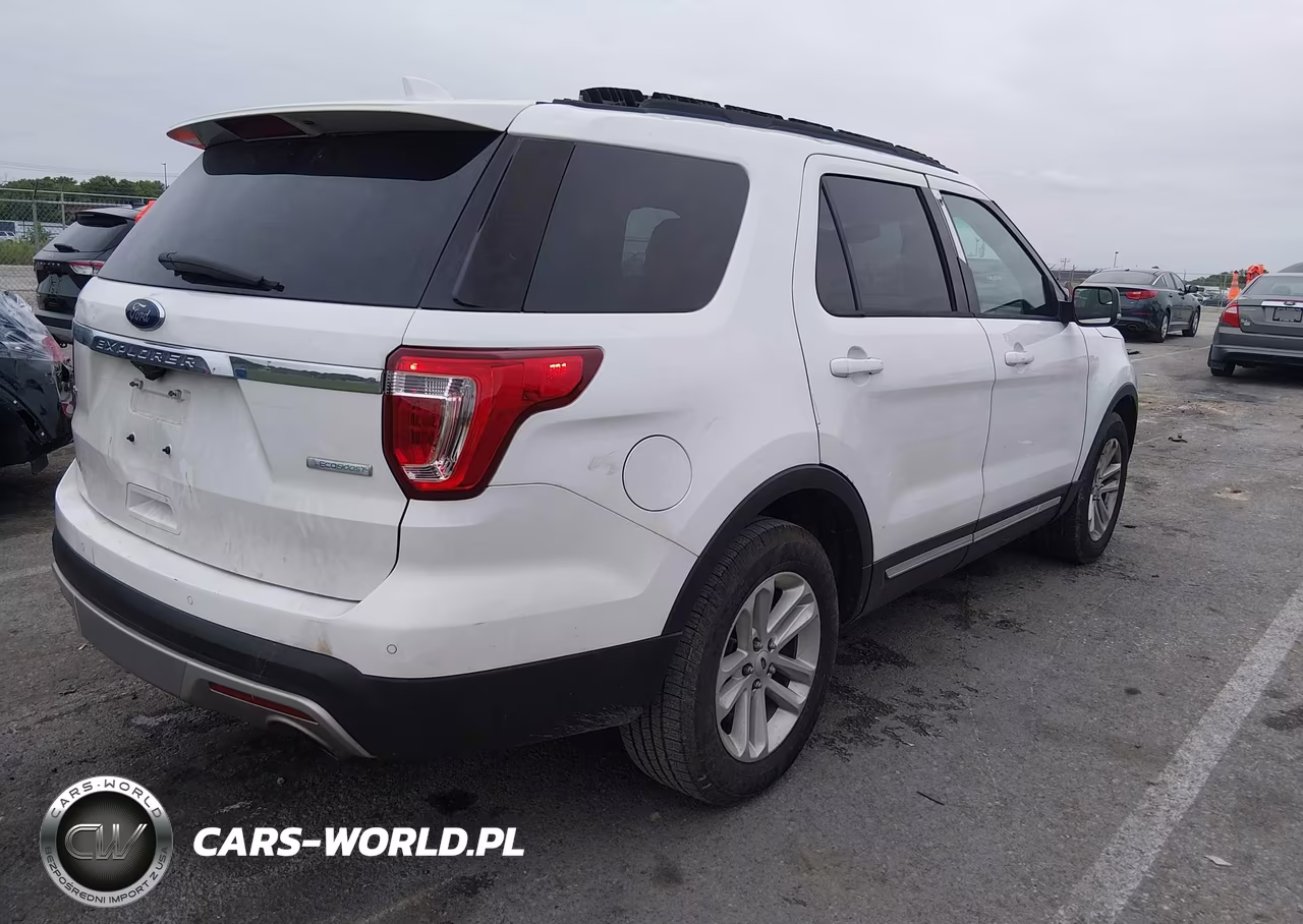 2016 Ford Explorer Xlt VIN:1FM5K7DH3GGC00330 - 4