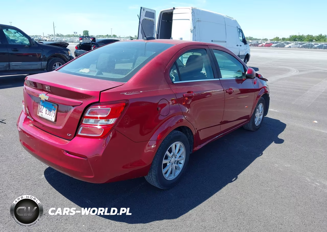 2017 Chevrolet Sonic Lt Auto VIN:1G1JD5SH6H4107334 - 4