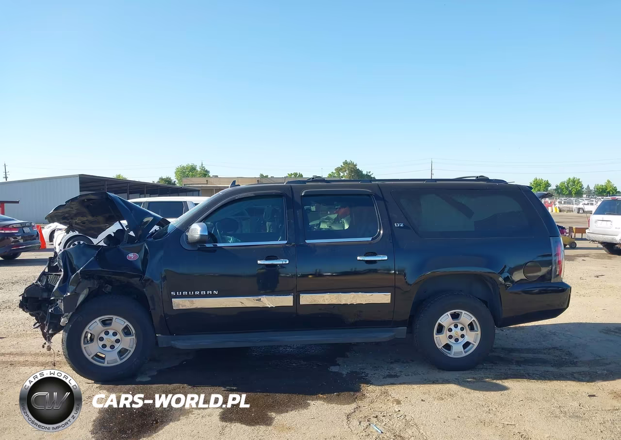 2012 Chevrolet Suburban 1500 Lt VIN:1GNSKJE72CR121361 - 14
